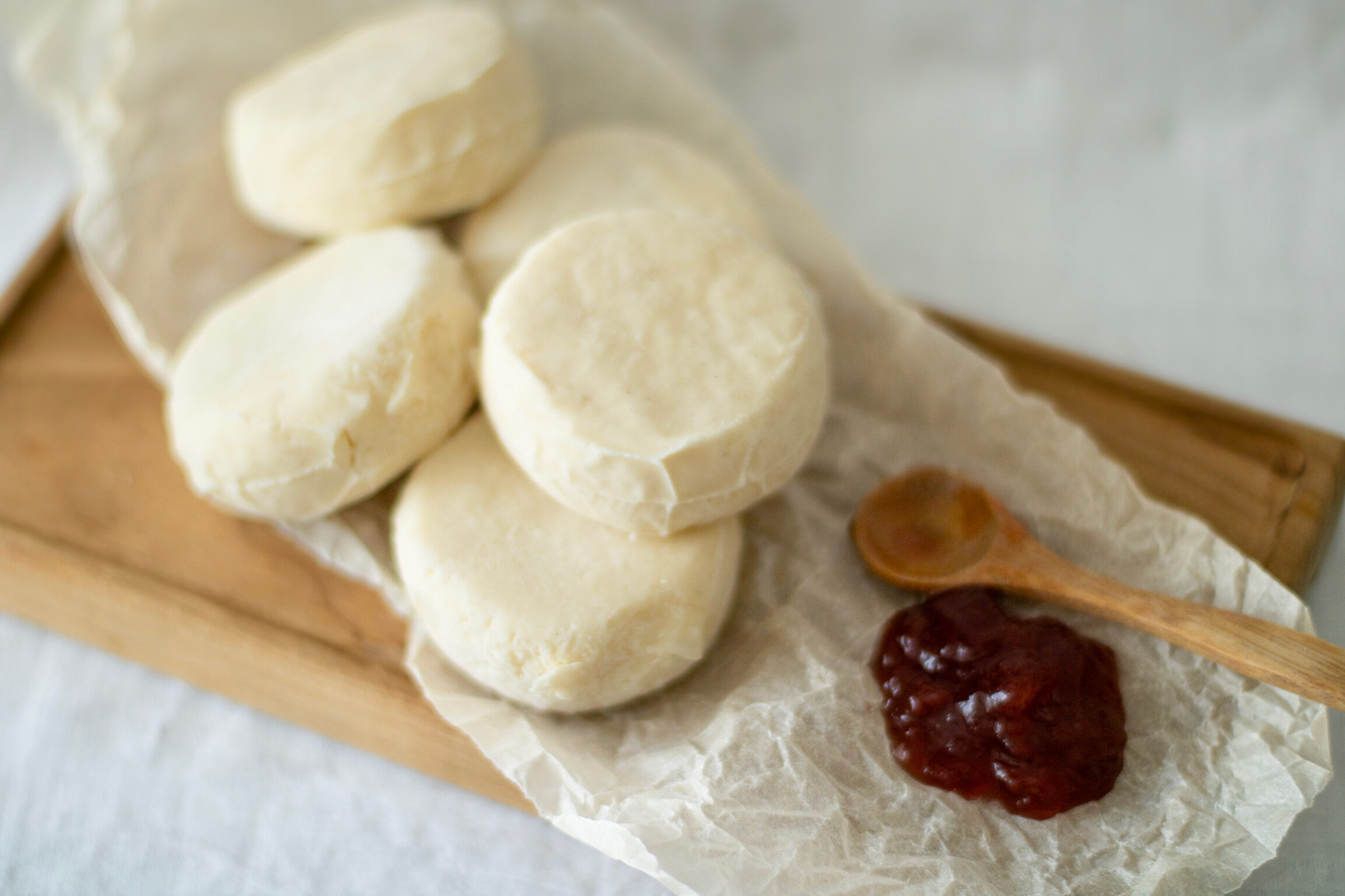 Cottage cheese pancakes (Syrniki) - Image 6