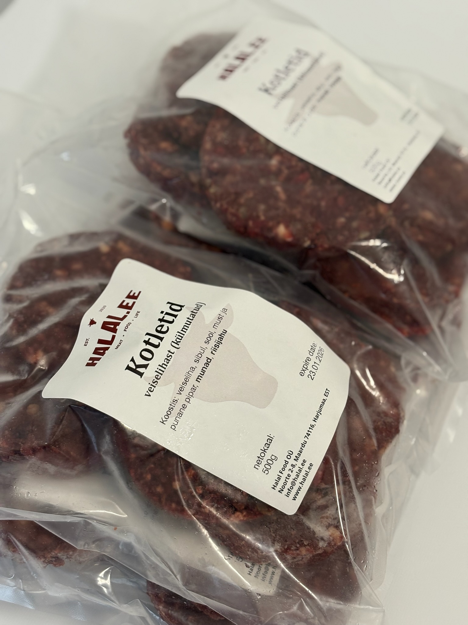 Premium Beef Burger - Image 2